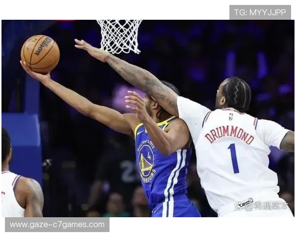 NBA最新动态：詹姆斯复出带队胜利 勇士三分火力全开击败快船