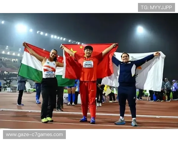 国家队新星爆发助力球队关键胜利赛后激情时刻引发全国热议关注 国家队新星爆发助力球队关键胜利赛后激情时刻引发全国热议关注