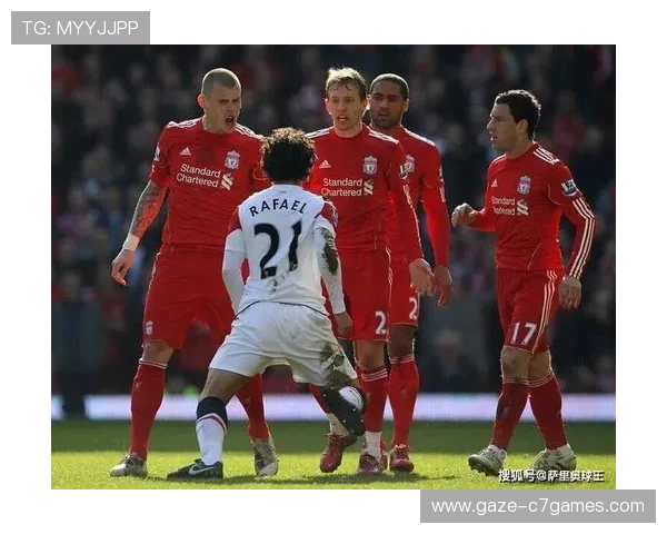 曼联逆转战胜利物浦展现强大攻击力震撼英超赛场 曼联逆转战胜利物浦展现强大攻击力震撼英超赛场