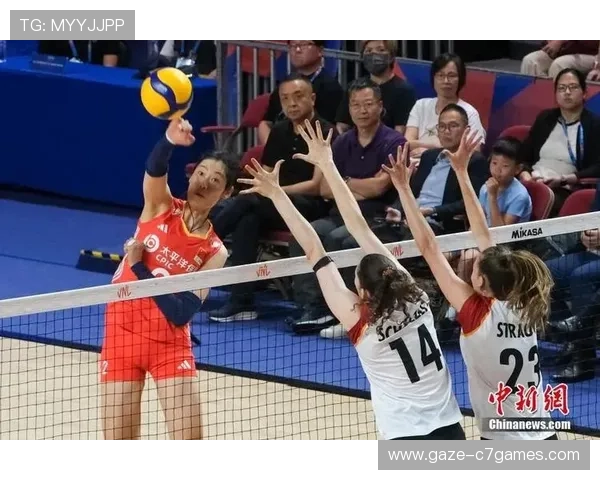 中国女排力克劲敌夺得亚洲锦标赛冠军创造历史辉煌瞬间