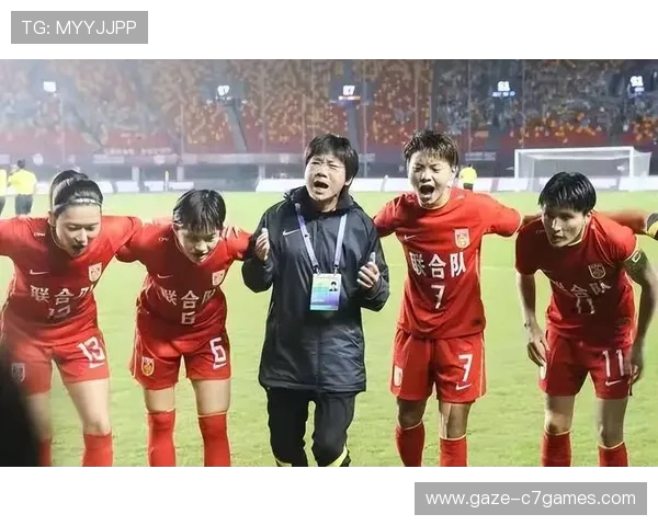 新赛季焦点战引爆球迷热情多支劲旅争冠格局初现引发广泛关注